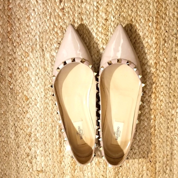 Valentino Garavani Rockstud nude flats - Picture 2 of 6